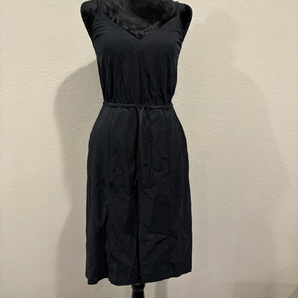 lululemon athletica Charcoal Midi Dress